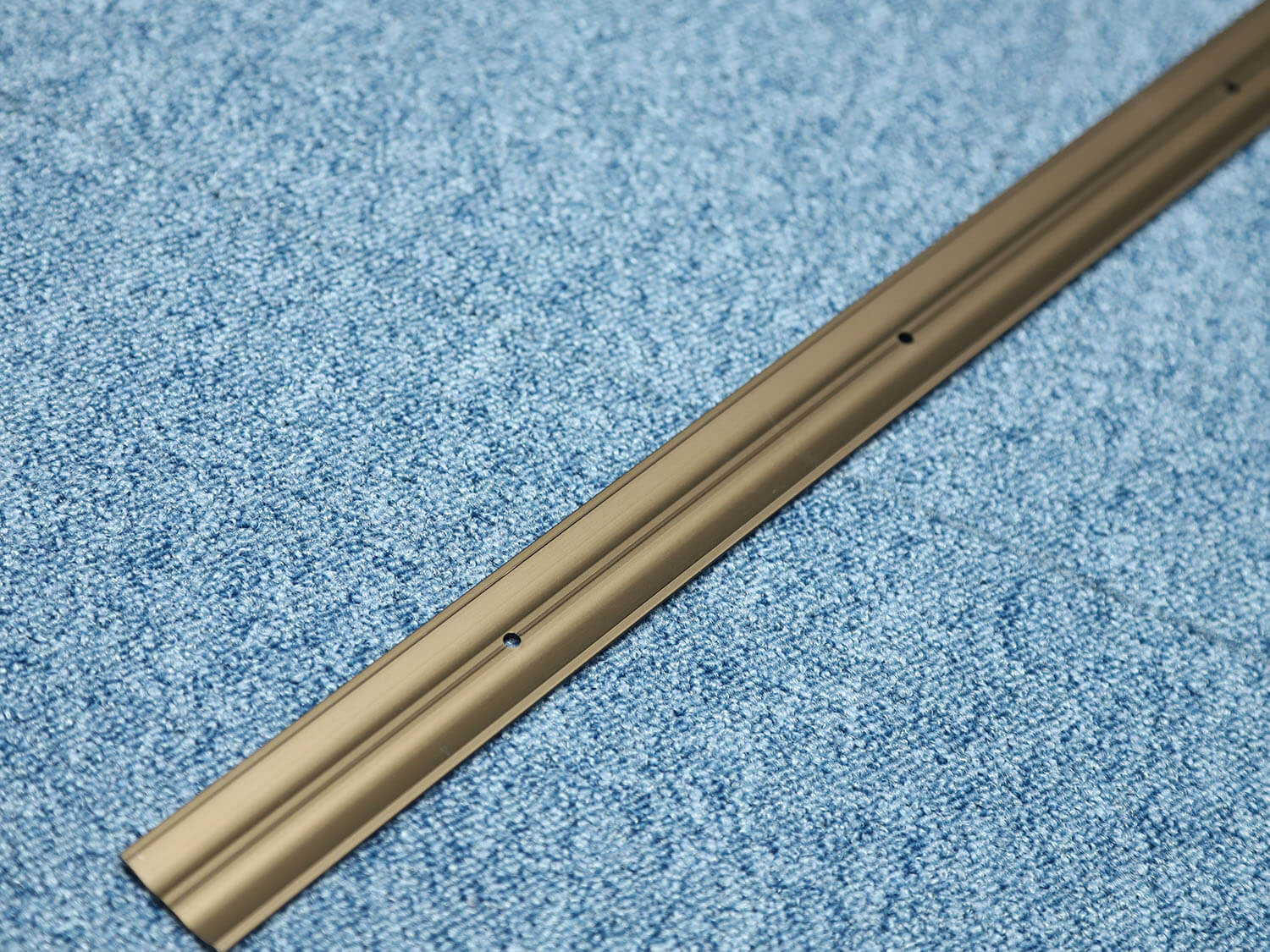 Oblouk 33 mm Küberit 232 bronz vrtaná SUPER AKCE