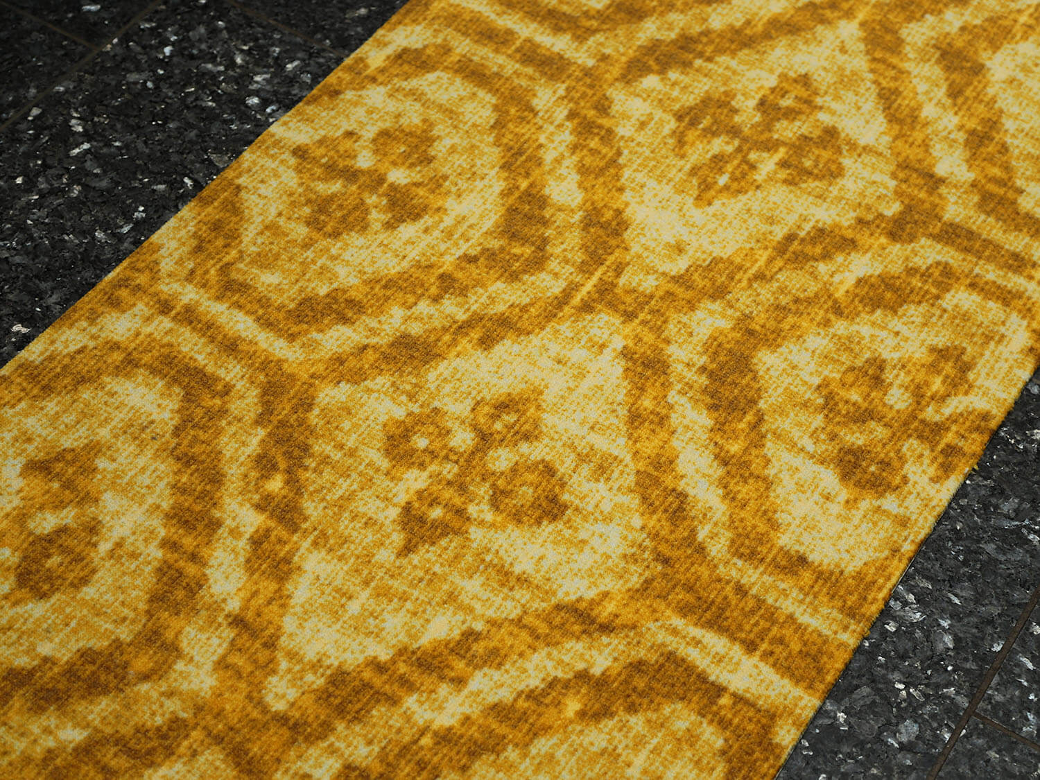 Ex-Interiors 086208619