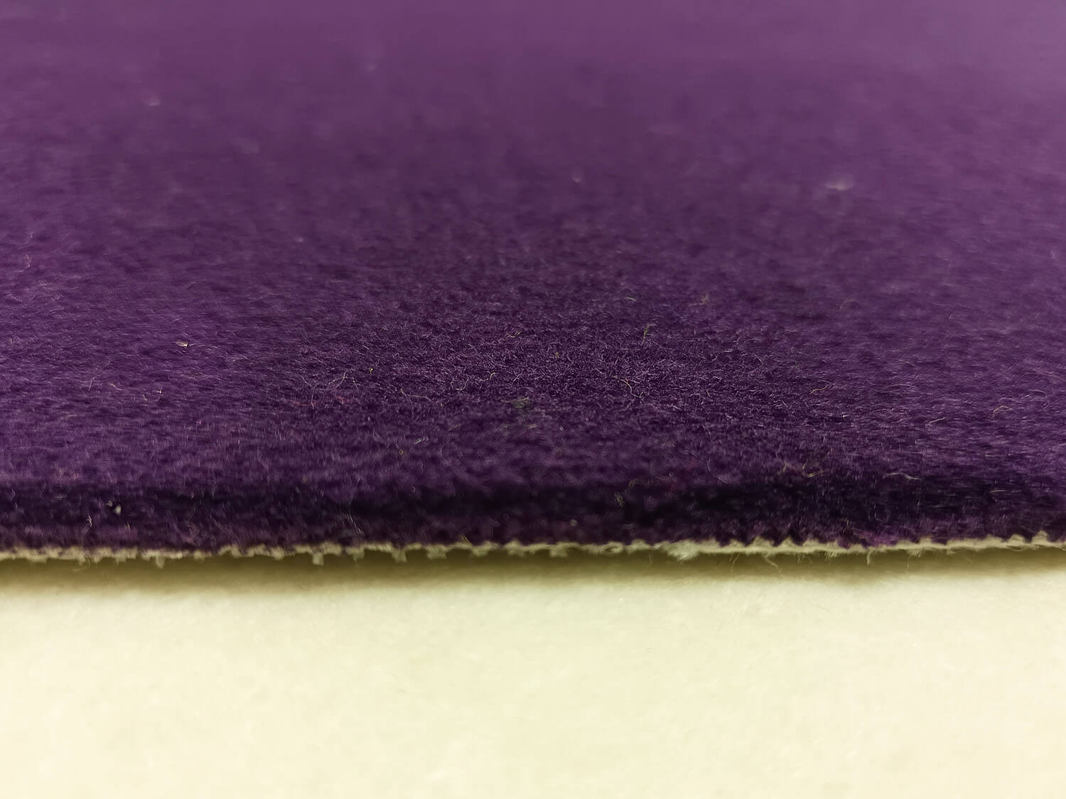 Nexus 2424 melanzana