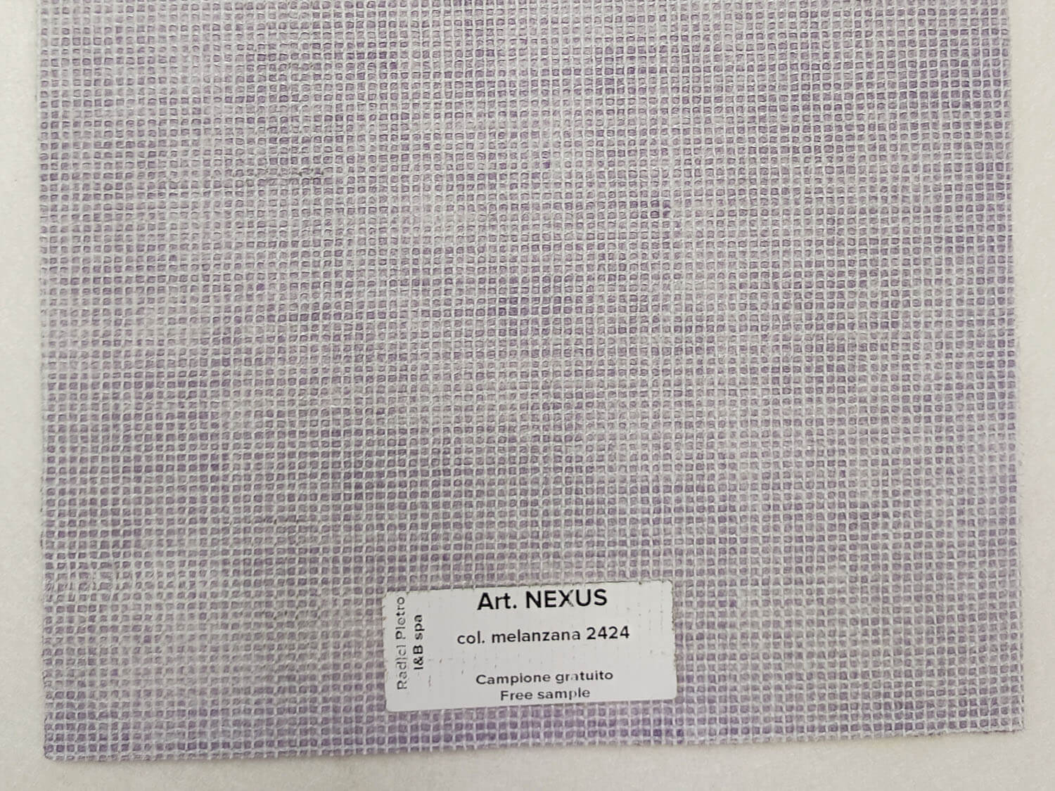 Nexus 2424 melanzana