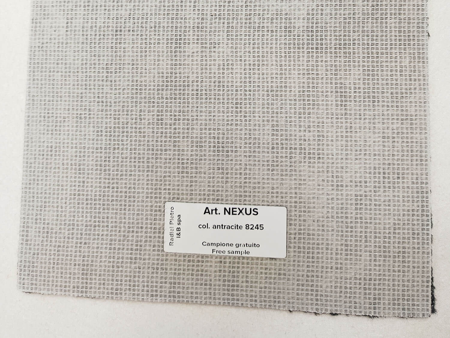 Nexus 8245 antracite