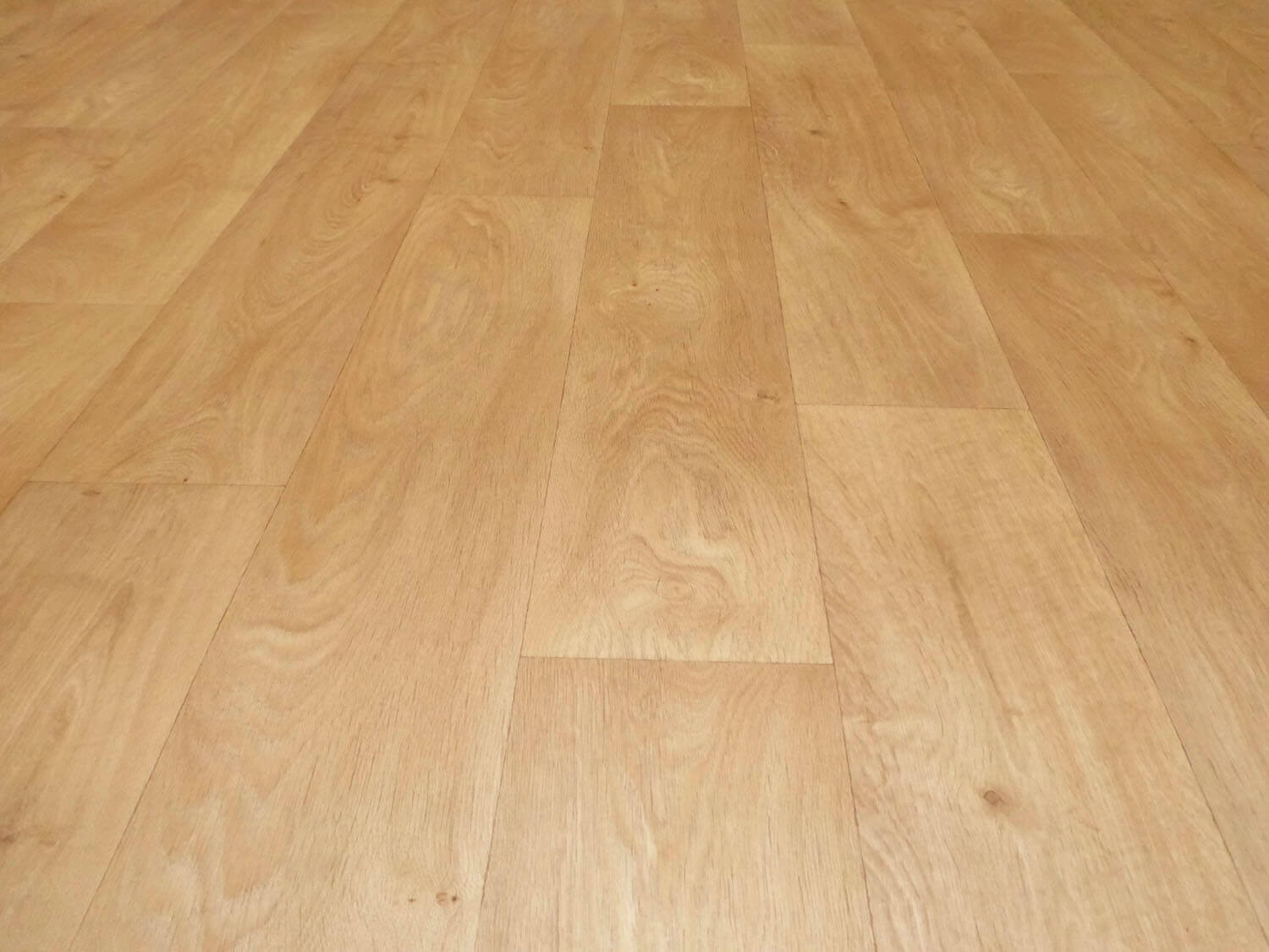 Centra Allure T245 AKCE