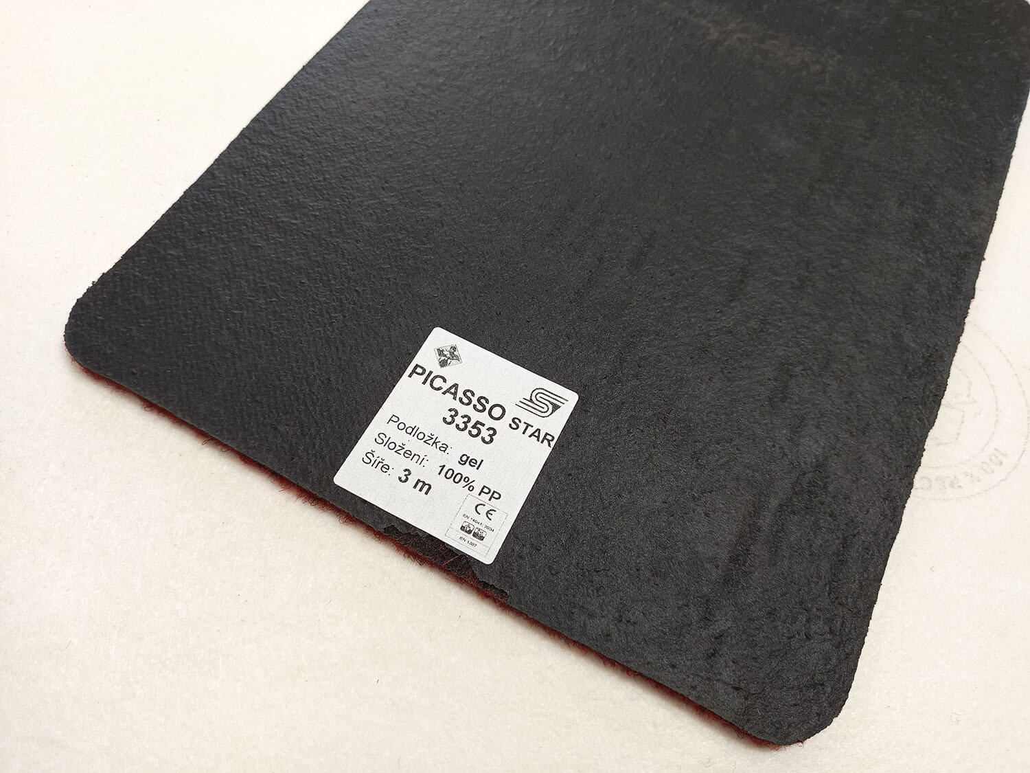 Picasso Star 3353 červený