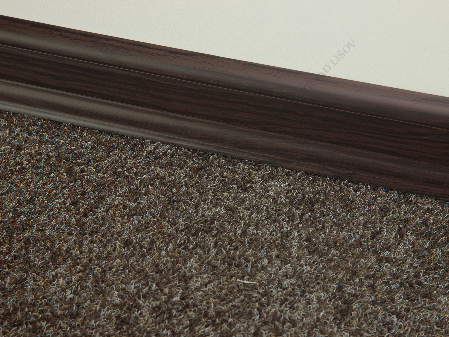 Rewind Contract 900 dilour 7055 hnědý