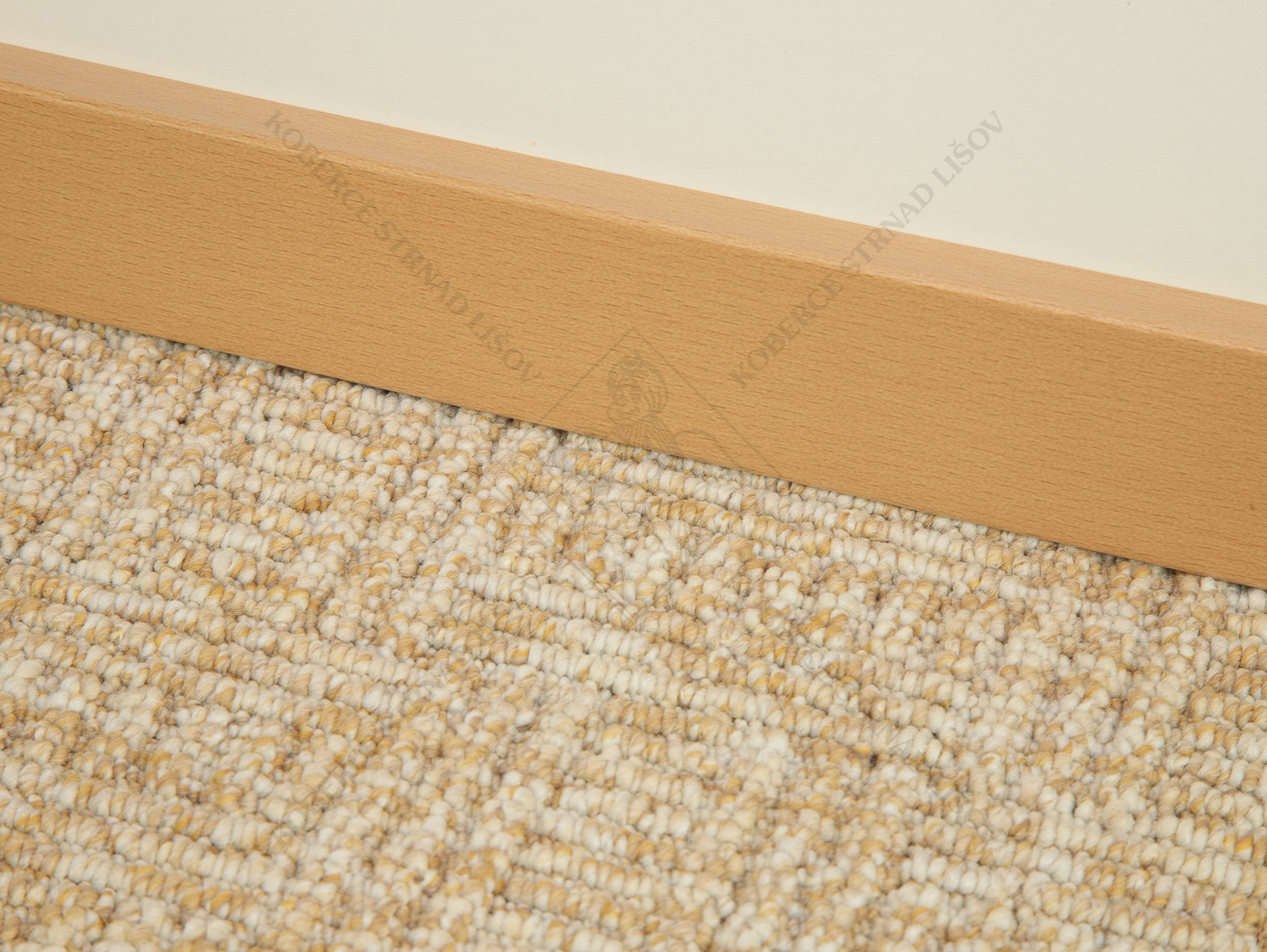 SL6 buk 1601974/E001 Parador soklová lišta dýhovaná