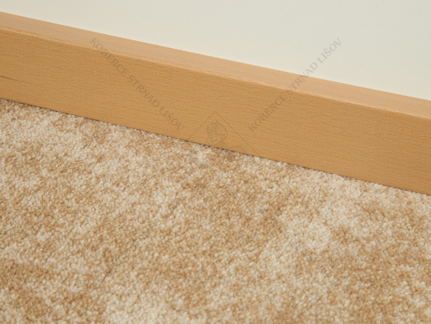 SL6 buk 1601974/E001 Parador soklová lišta dýhovaná