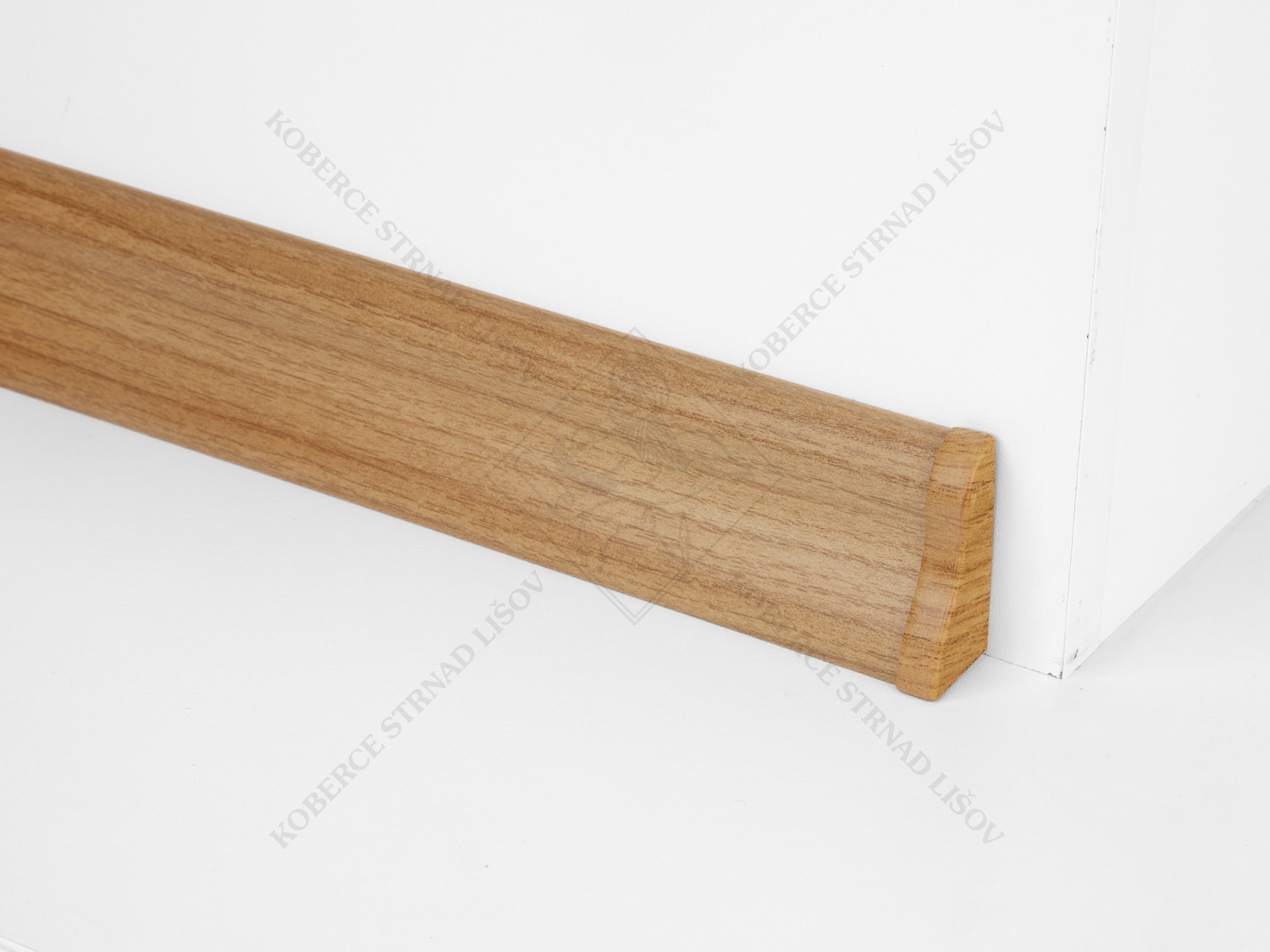 USL 50 - W064 Ořech Country