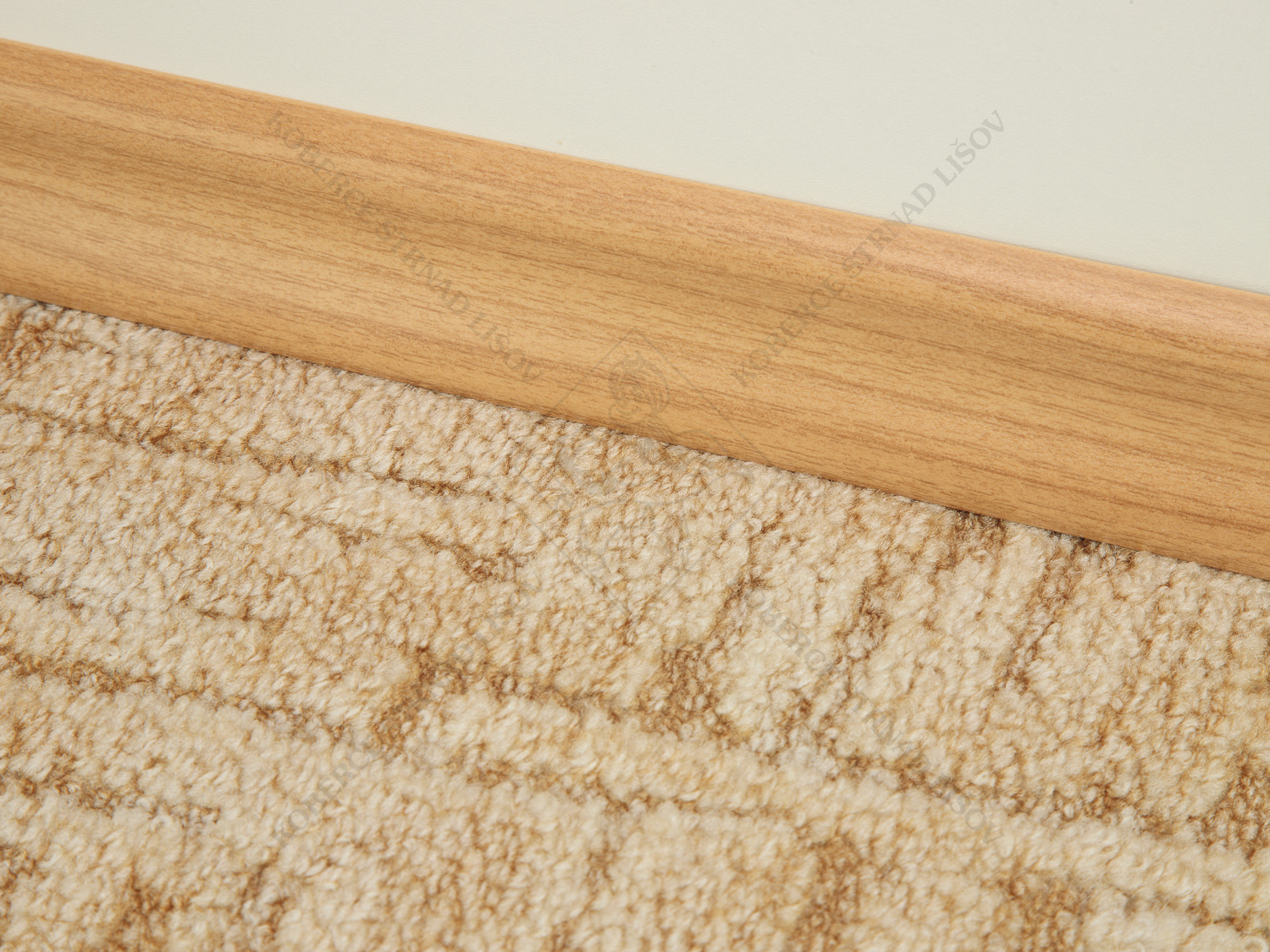 USL 50 - W064 Ořech Country