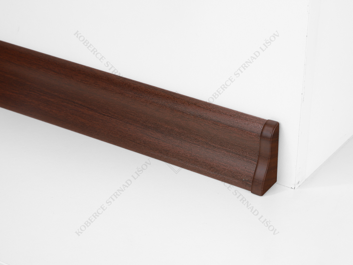 USL 50 - W089 Ořech tmavý