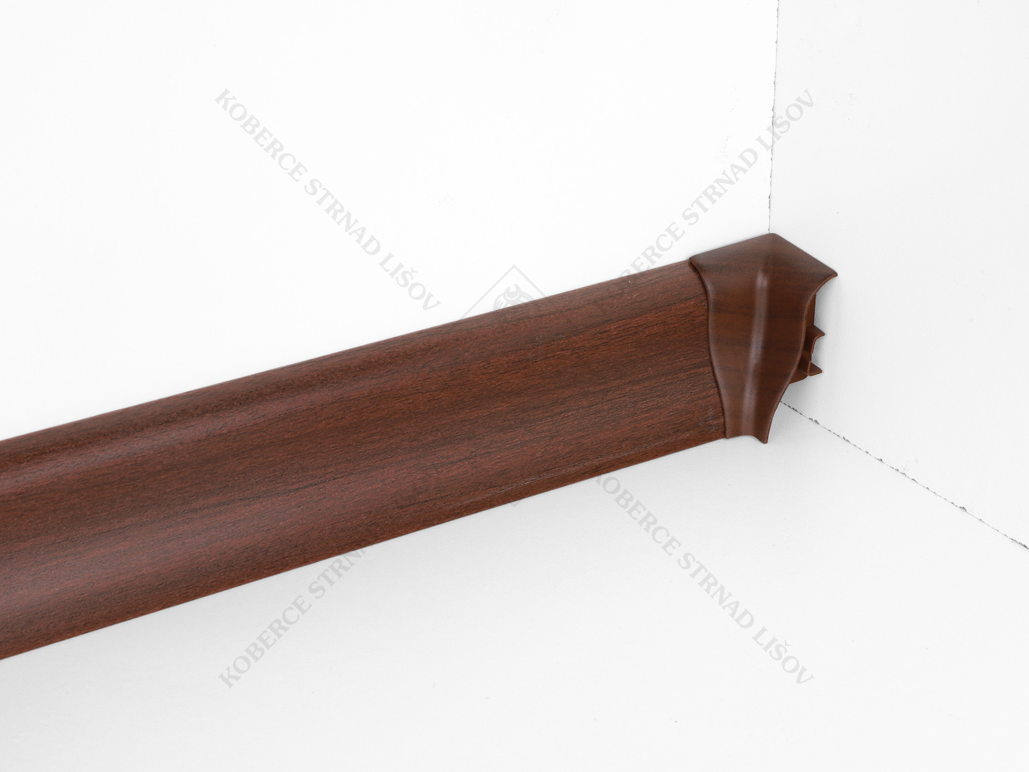 USL 50 - W089 Ořech tmavý