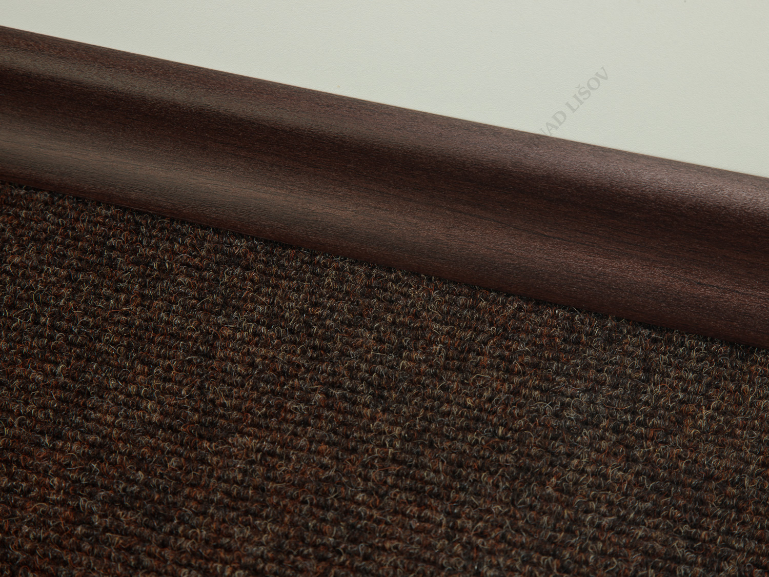 USL 50 - W090 Dub Maron