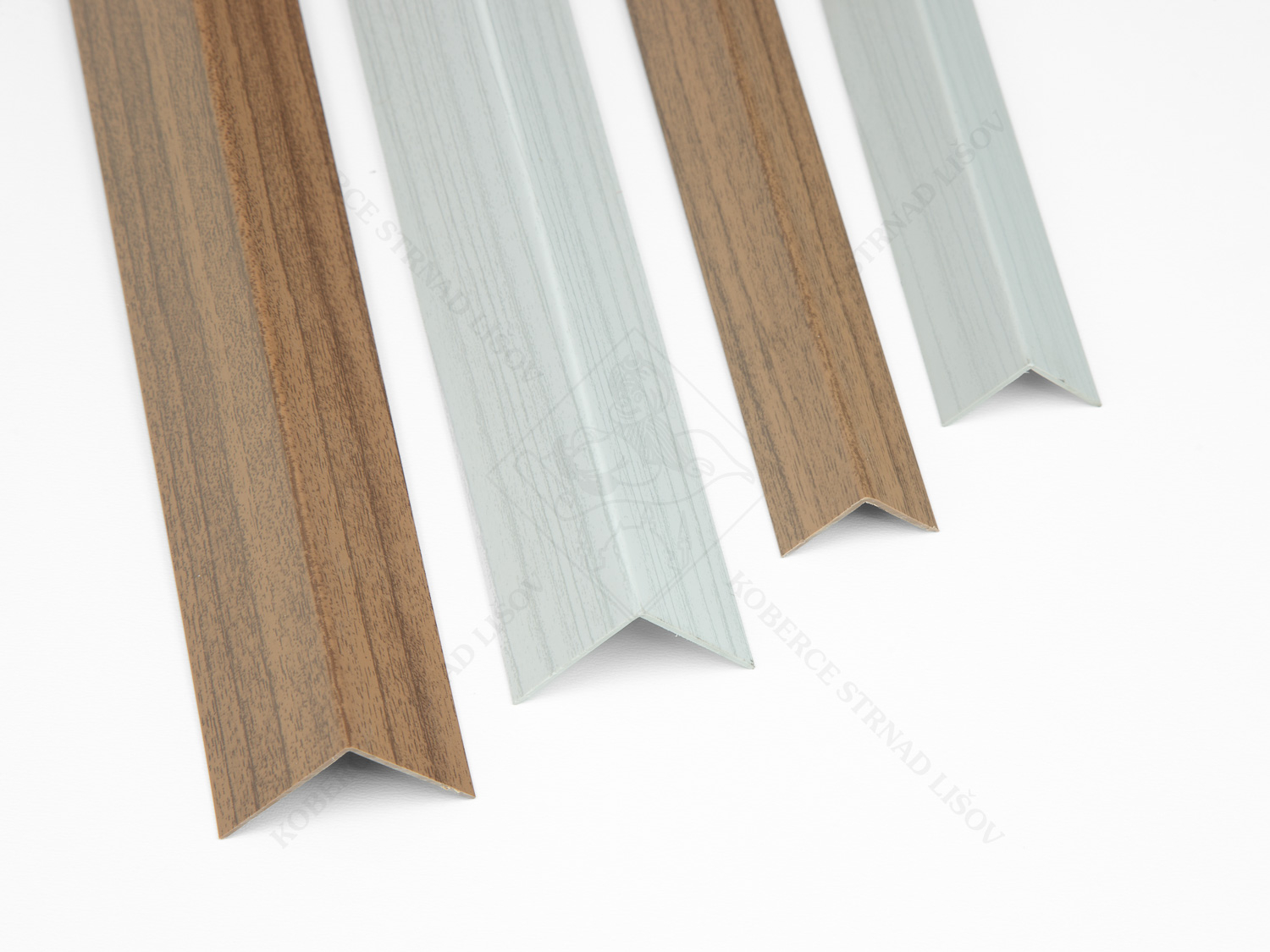 WL 20x20 - 26 třešeň