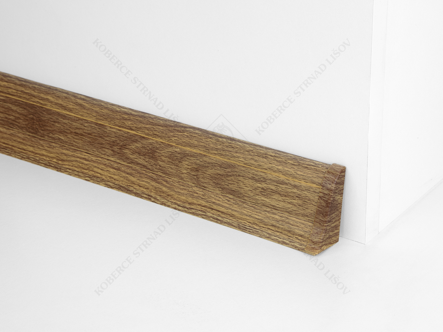 SLK 50 - W279 dub tmavohnědý