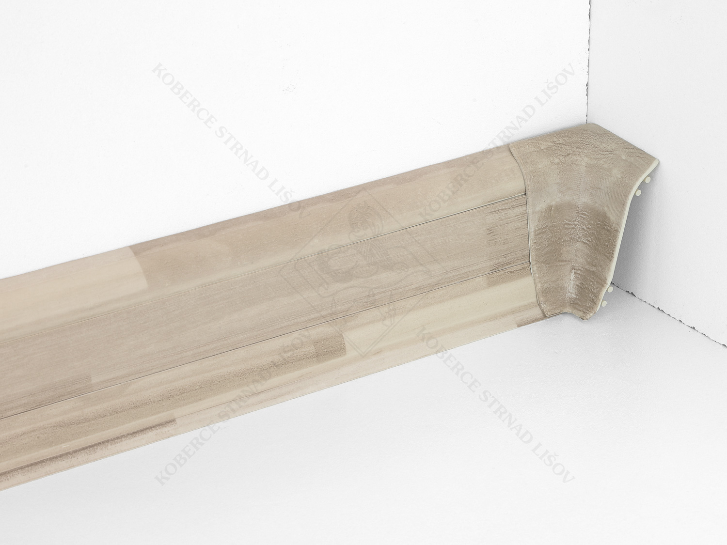 SLK 50 - W217 ořech oliv