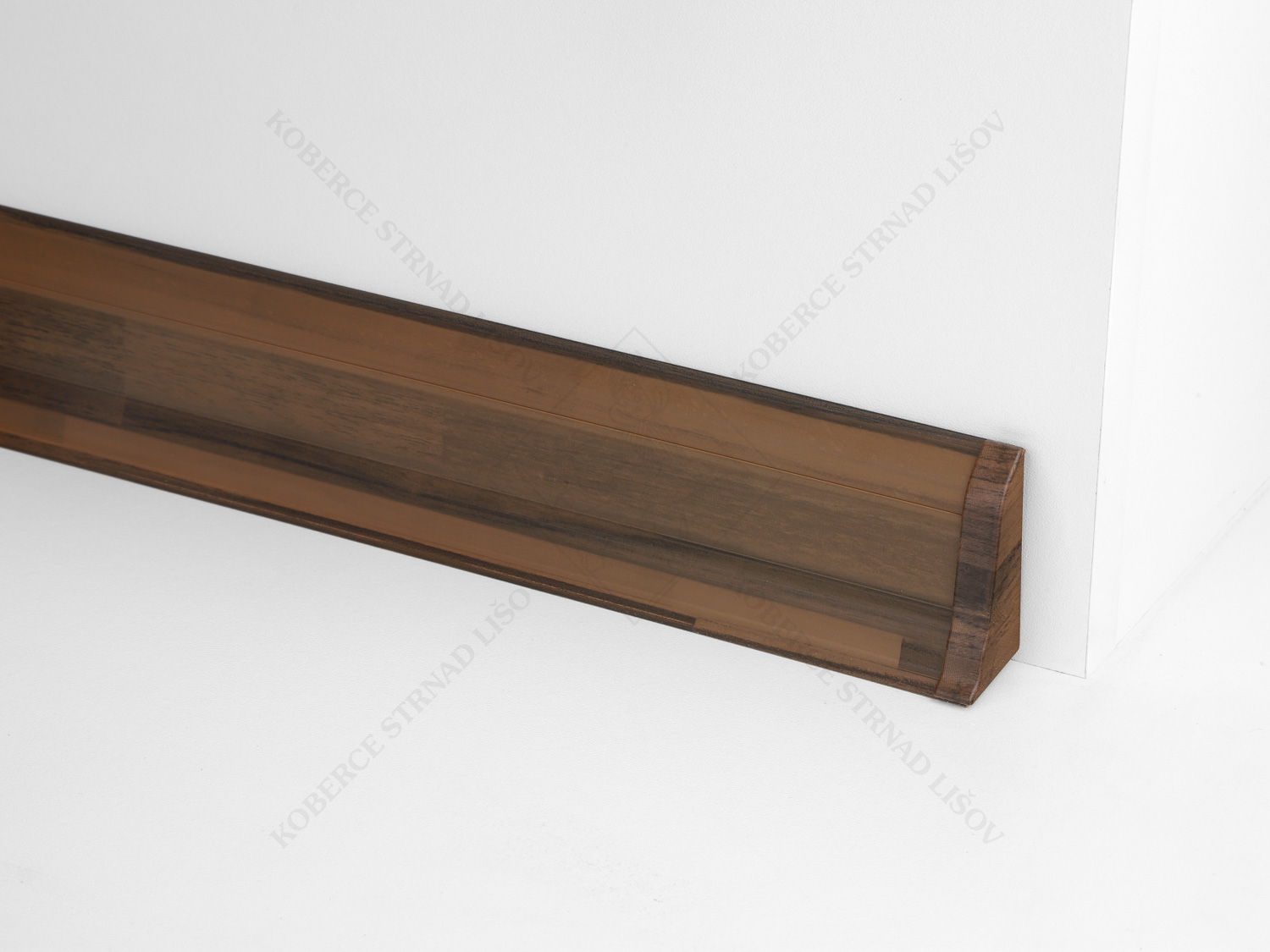 SLK 50 - W213 ořech Valencia