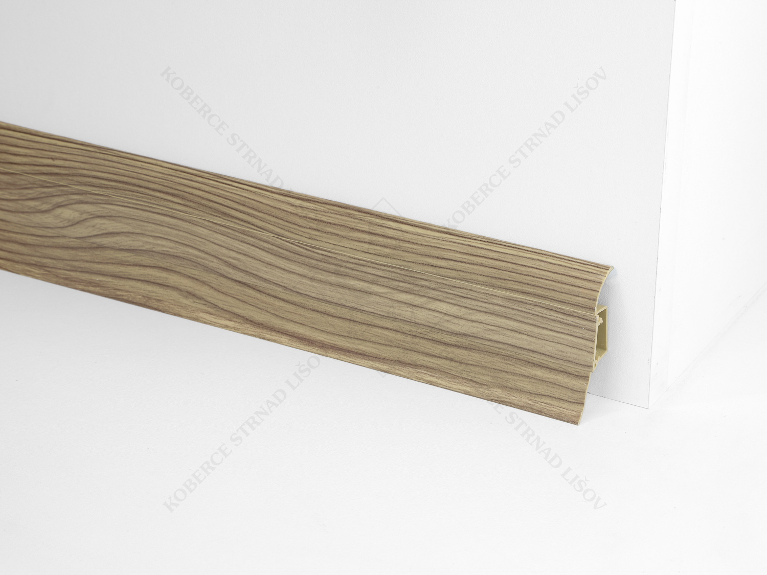 SLK 50 - W177 kanadský smrk