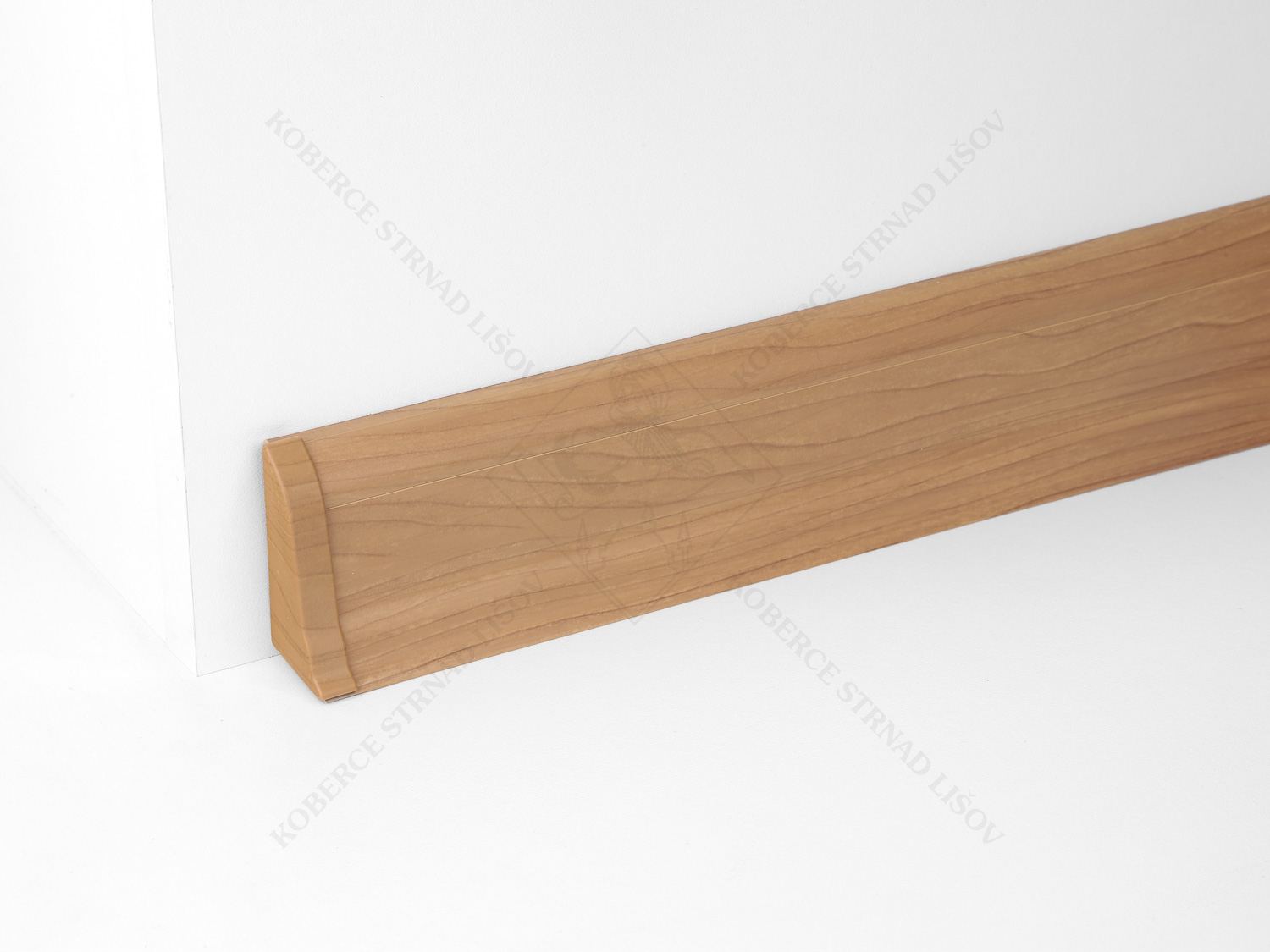 SLK 50 - W168 ořech orient