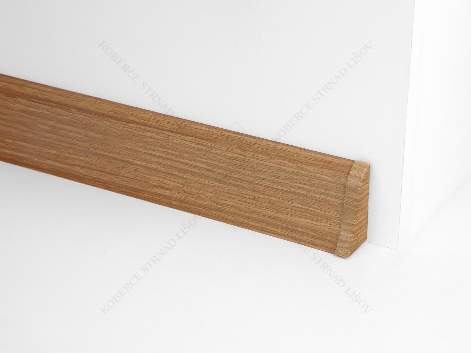 SLK 50 - W140 ořech přírodní