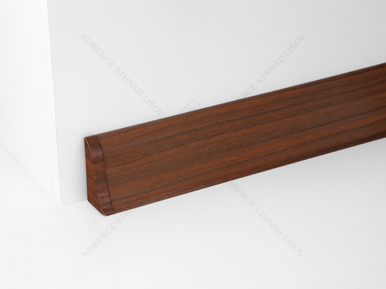 SLK 50 - W139 ořech