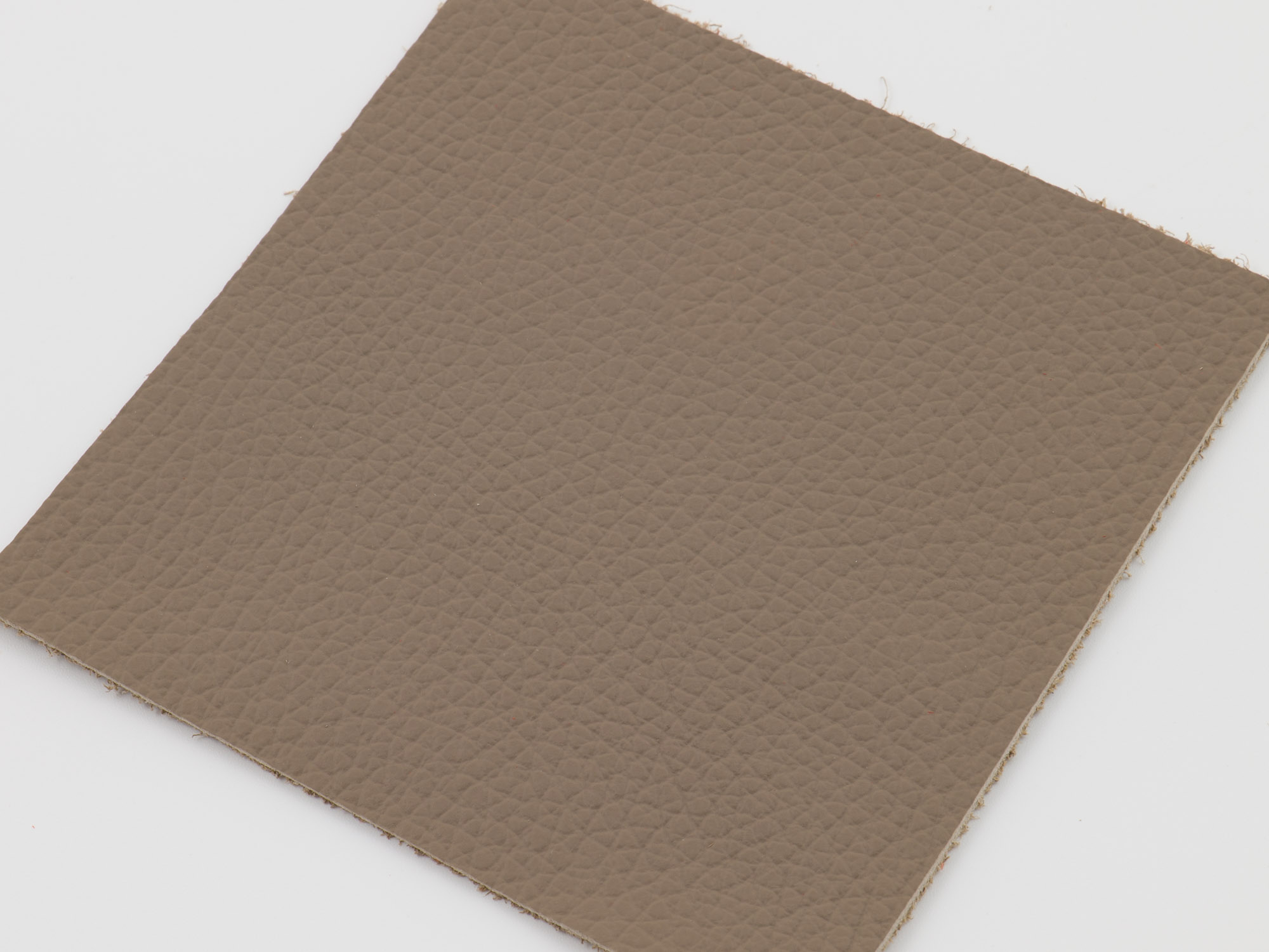 Lemování koberců Mellau - kůže