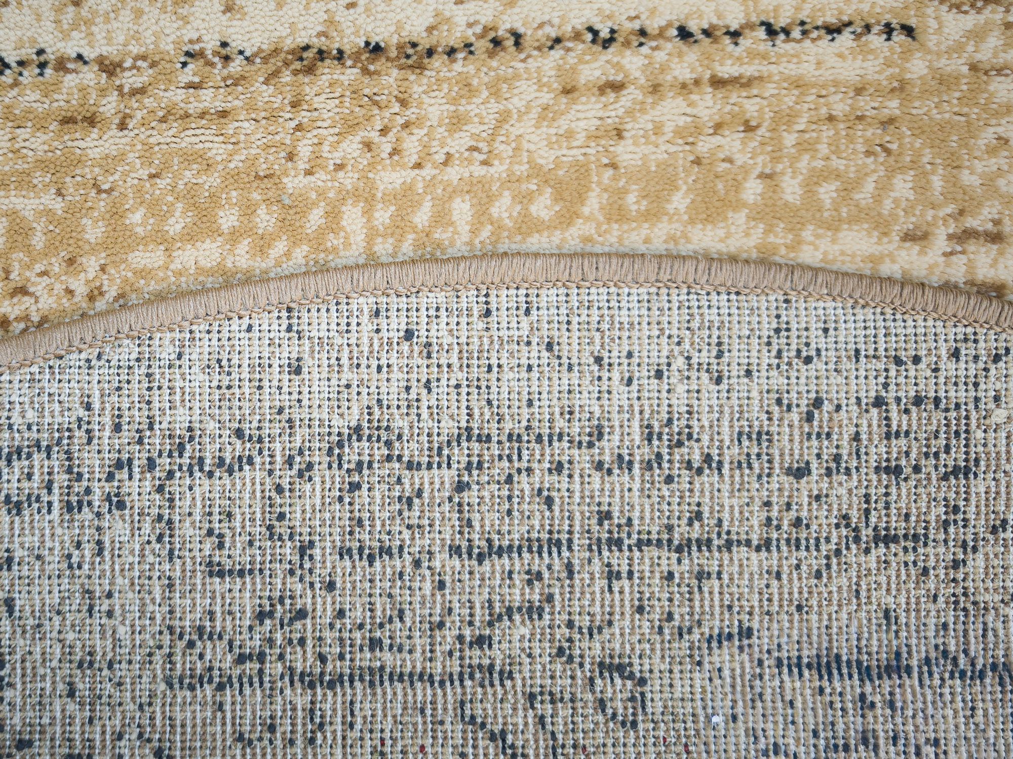 Olsza béžový ovál