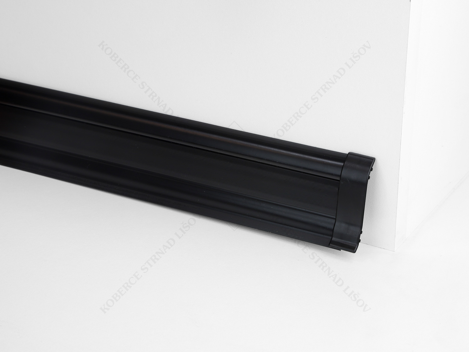 SLK 50 - 110 černá