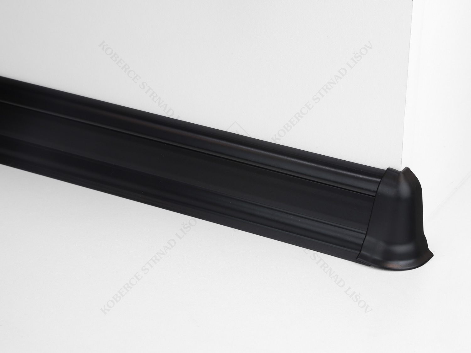 SLK 50 - 110 černá