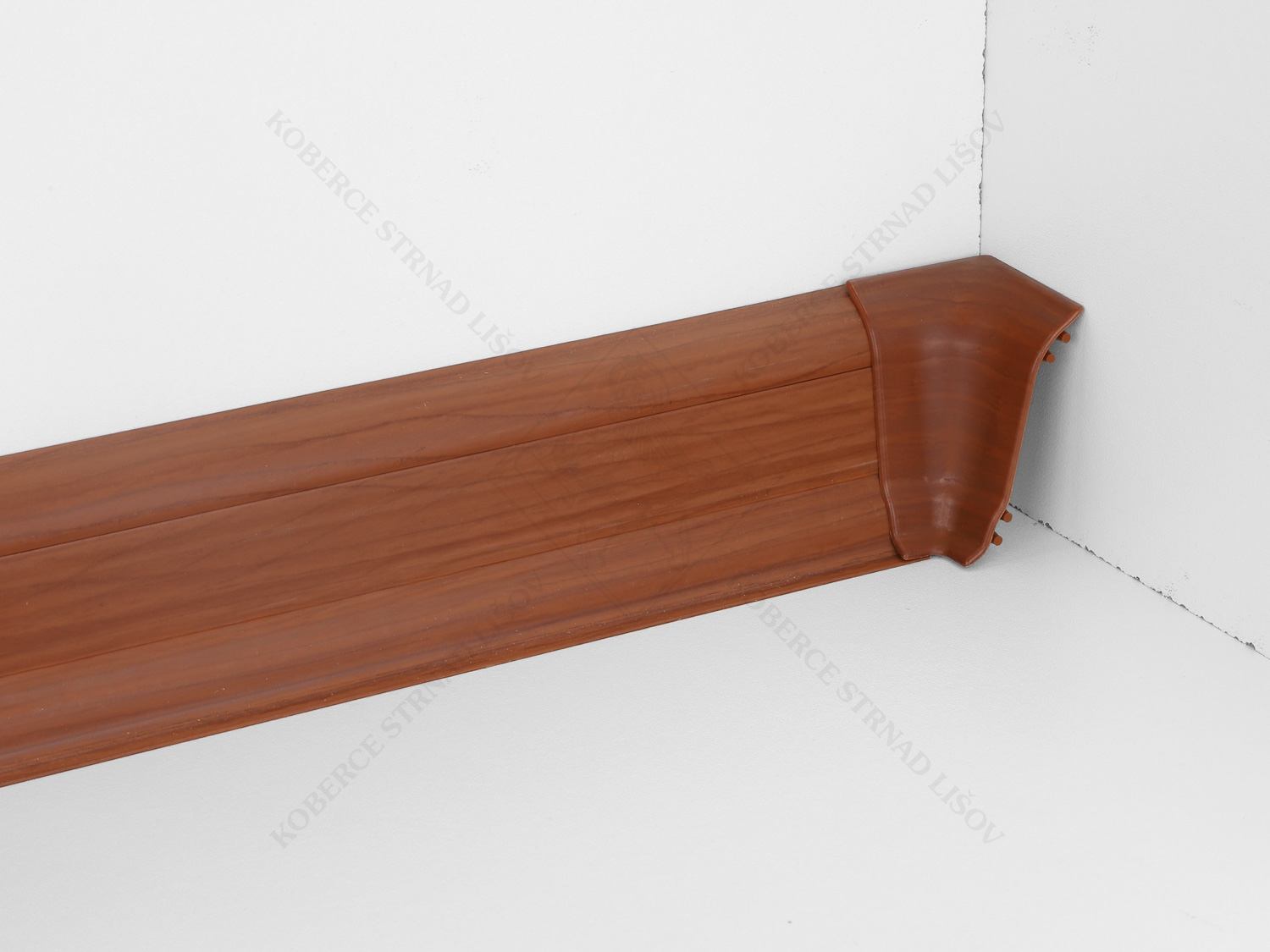 SLK 50 - W135 třešeň country